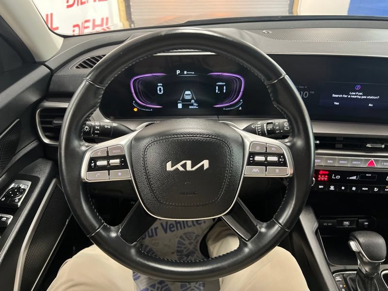 Certified 2024 Kia Telluride LX FWD image 24