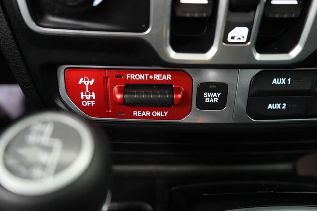 Used 2018 Jeep Wrangler Unlimited Rubicon w/ Dual Top Group image 40