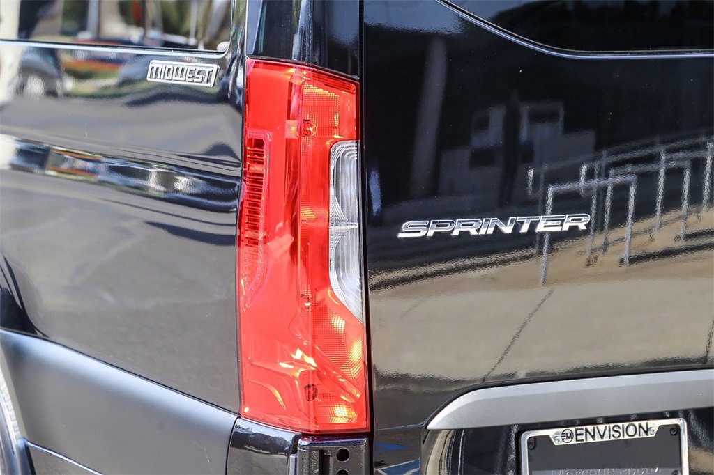 Used 2023 Mercedes-Benz Sprinter 2500 image 9