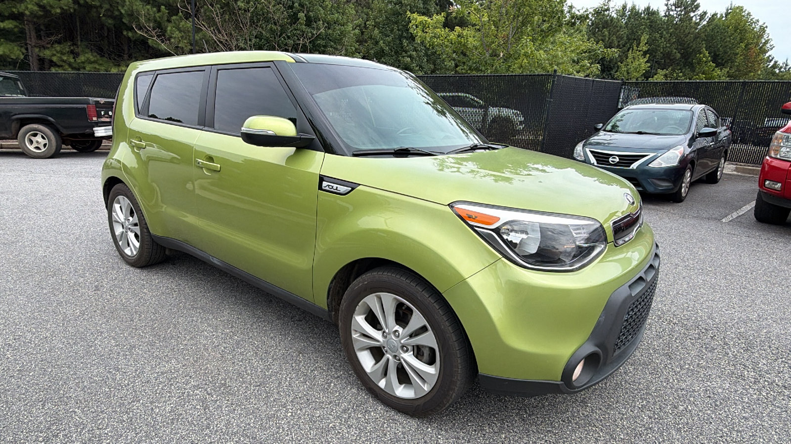 Used 2014 Kia Soul + w/ Primo Package FWD image 5