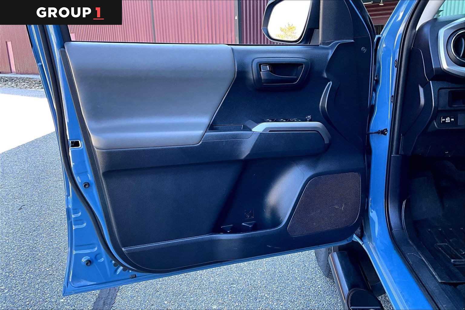 Used 2019 Toyota Tacoma SR5 AWD/4WD image 22