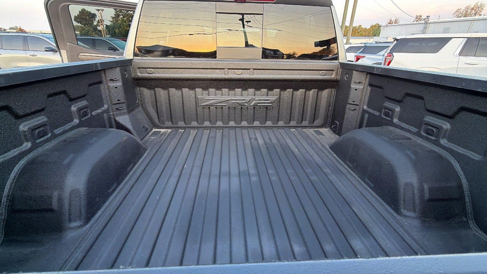 Used 2024 Chevrolet Silverado 1500 ZR2 w/ Technology Package AWD/4WD image 14