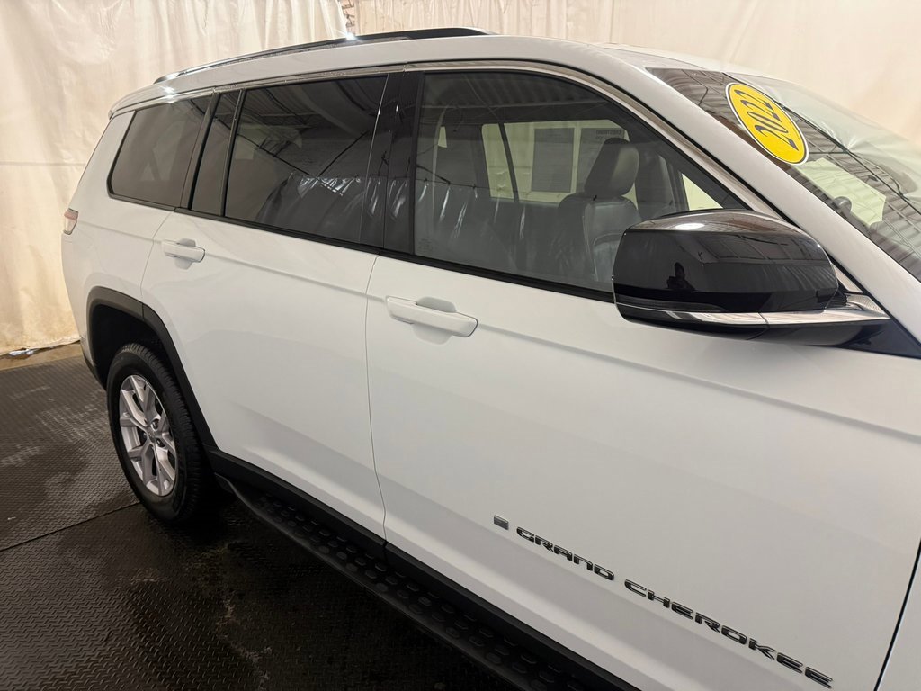 Used 2022 Jeep Grand Cherokee L Limited image 13