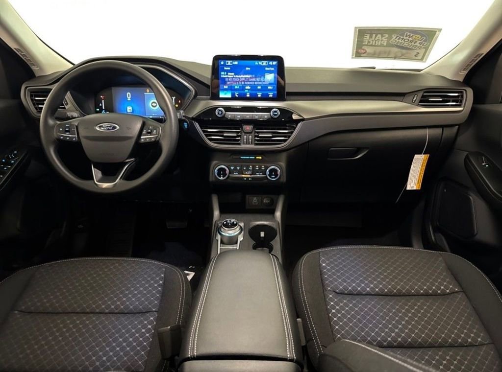 New 2026 Ford Escape Active image 6