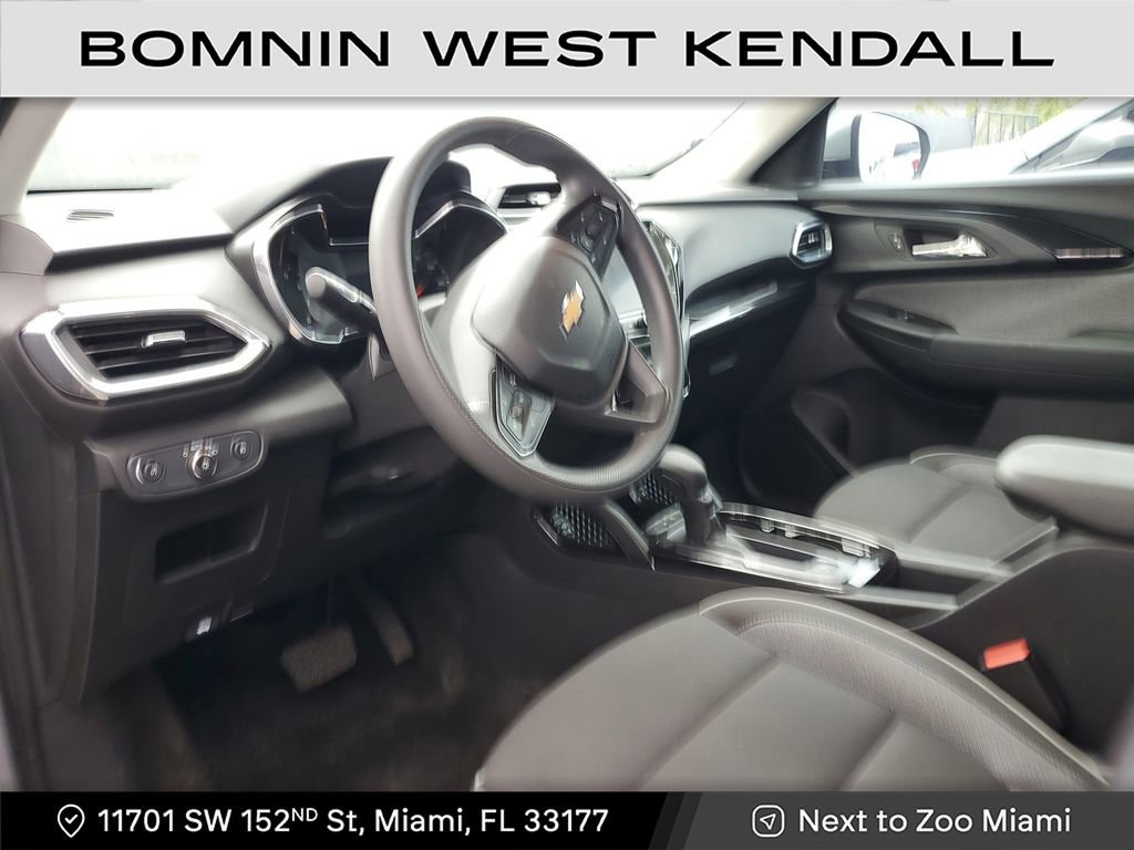 Used 2023 Chevrolet TrailBlazer LT w/ Convenience Package image 13