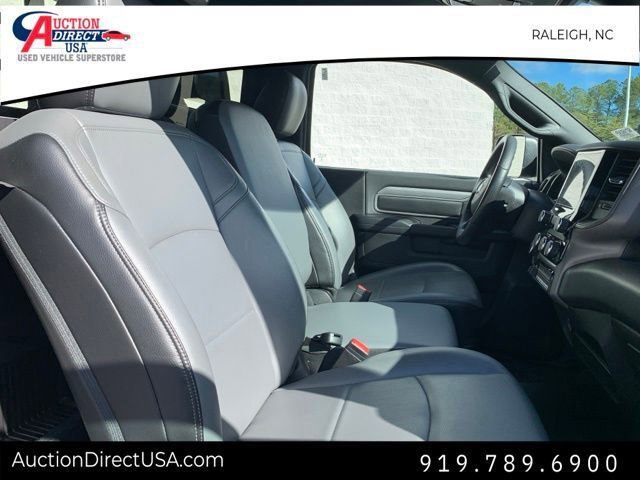 Used 2022 RAM 3500 Tradesman image 40