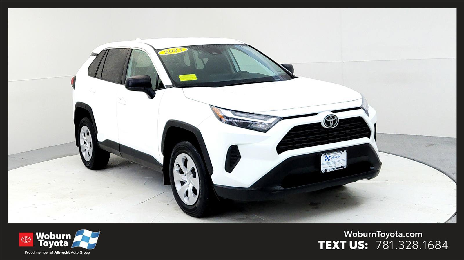 Used 2023 Toyota RAV4 LE image 1