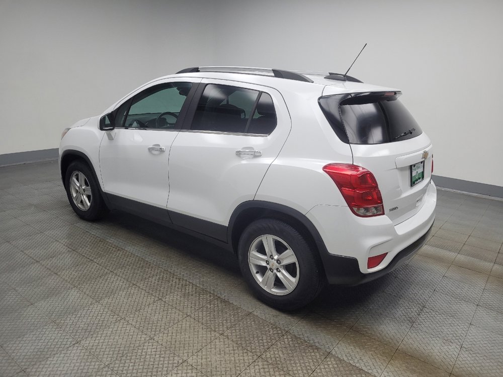 Used 2020 Chevrolet Trax LT w/ LT Convenience Package image 3