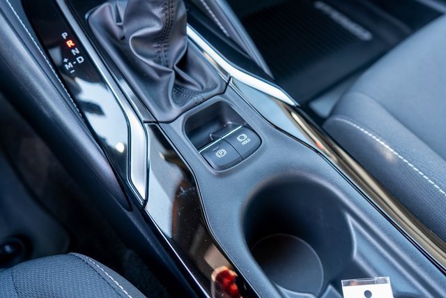 Used 2022 Toyota Corolla SE w/ SE Preferred Package image 34