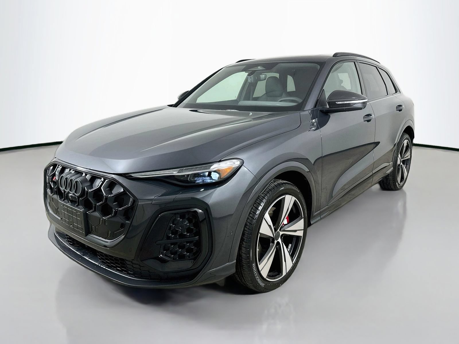 New 2026 Audi SQ5 Prestige AWD/4WD image 1