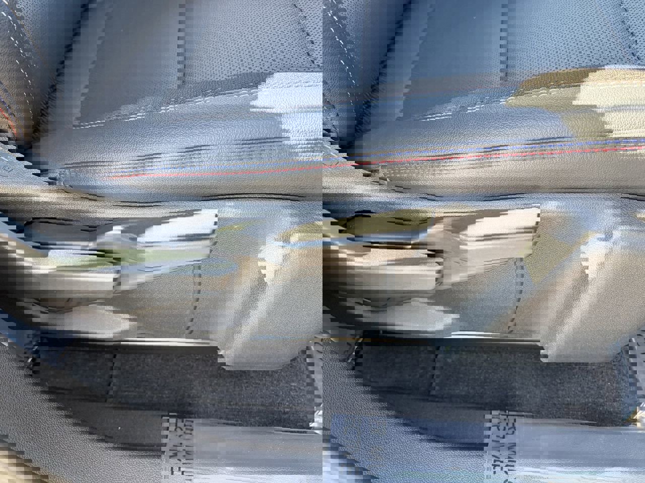 Used 2024 Chevrolet Equinox EV RS image 11