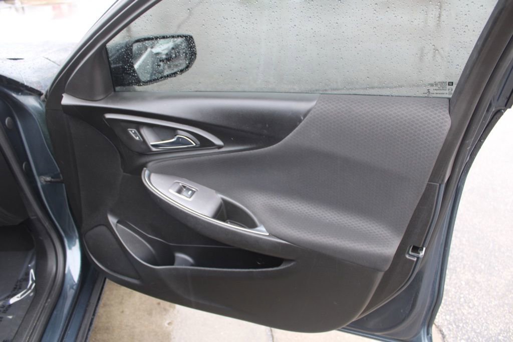 Used 2020 Chevrolet Malibu LT image 21