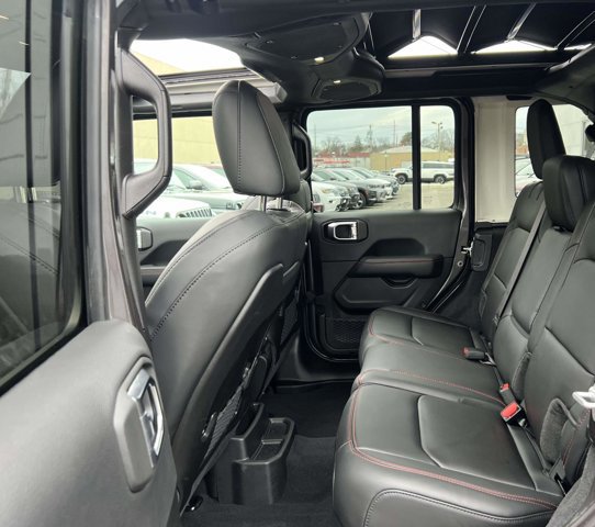 Used 2025 Jeep Wrangler Rubicon w/ Steel Bumper Group image 10