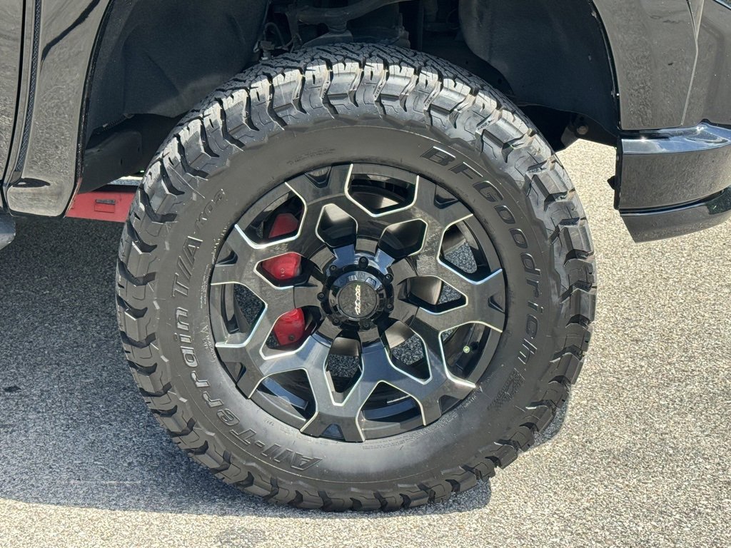 Used 2021 Chevrolet Silverado 1500 RST w/ Convenience Package II image 8