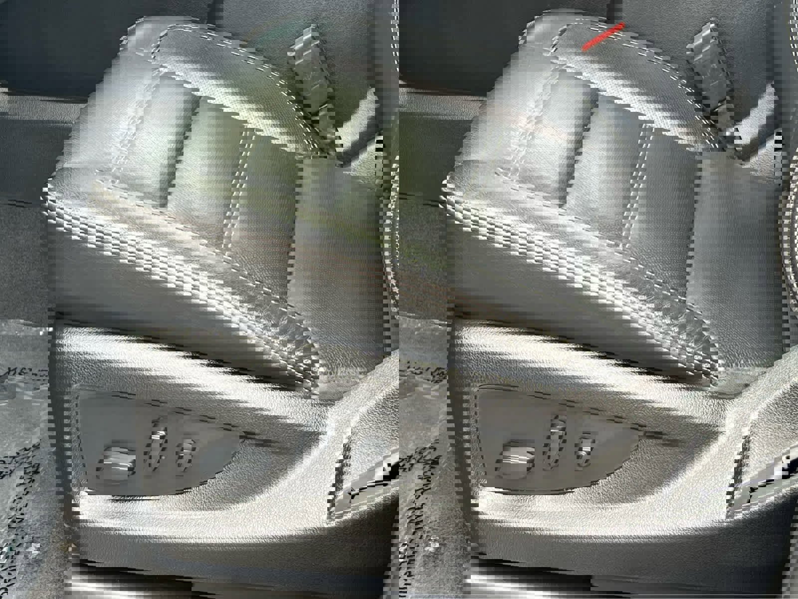 Used 2019 GMC Yukon Denali w/ Denali Ultimate Package image 30