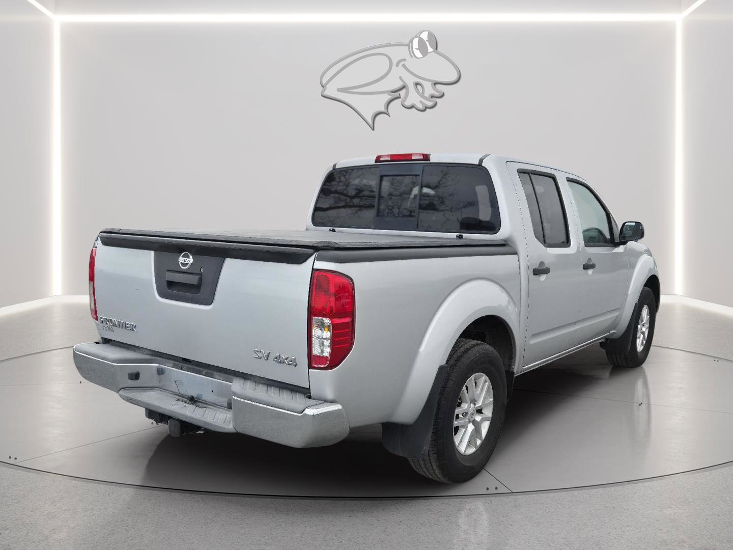 Used 2016 Nissan Frontier SV image 5