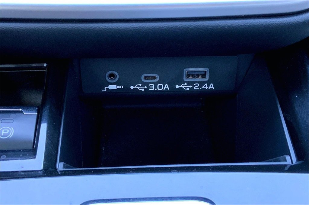 Used 2023 Subaru Outback Limited XT w/ Popular Package #2 image 16