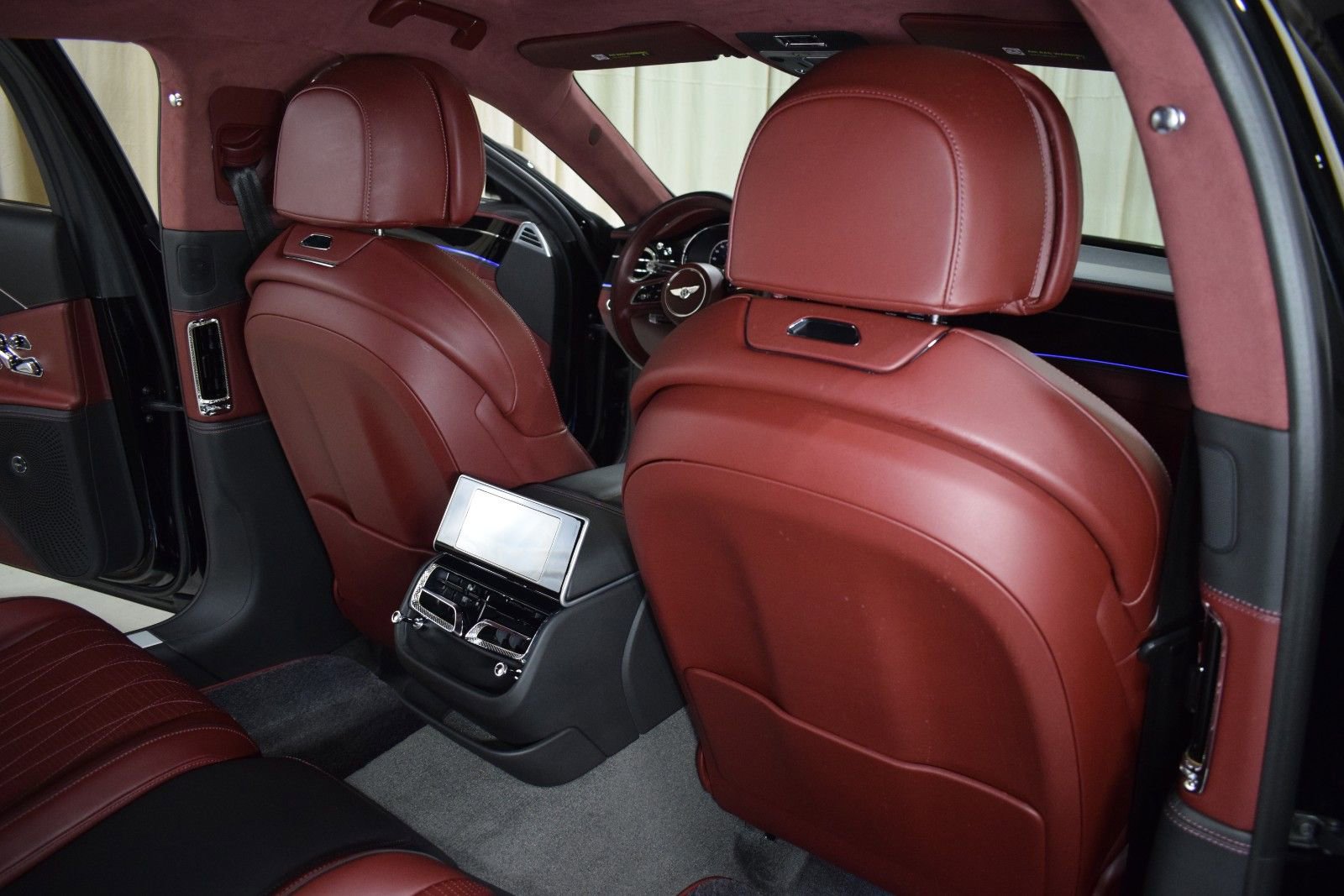 Certified 2023 Bentley Flying Spur Azure image 21