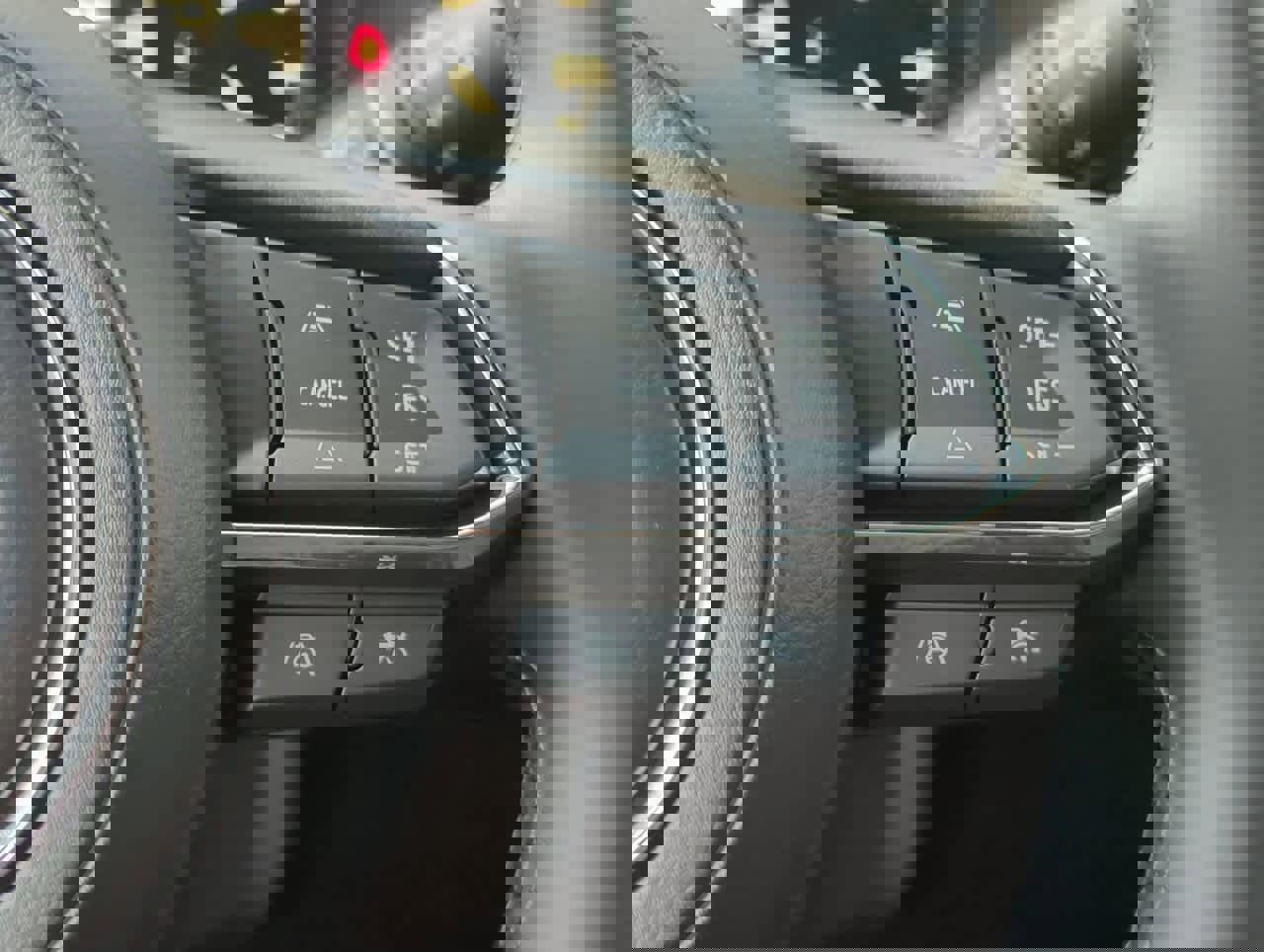 Used 2025 MAZDA CX-5 Signature image 24