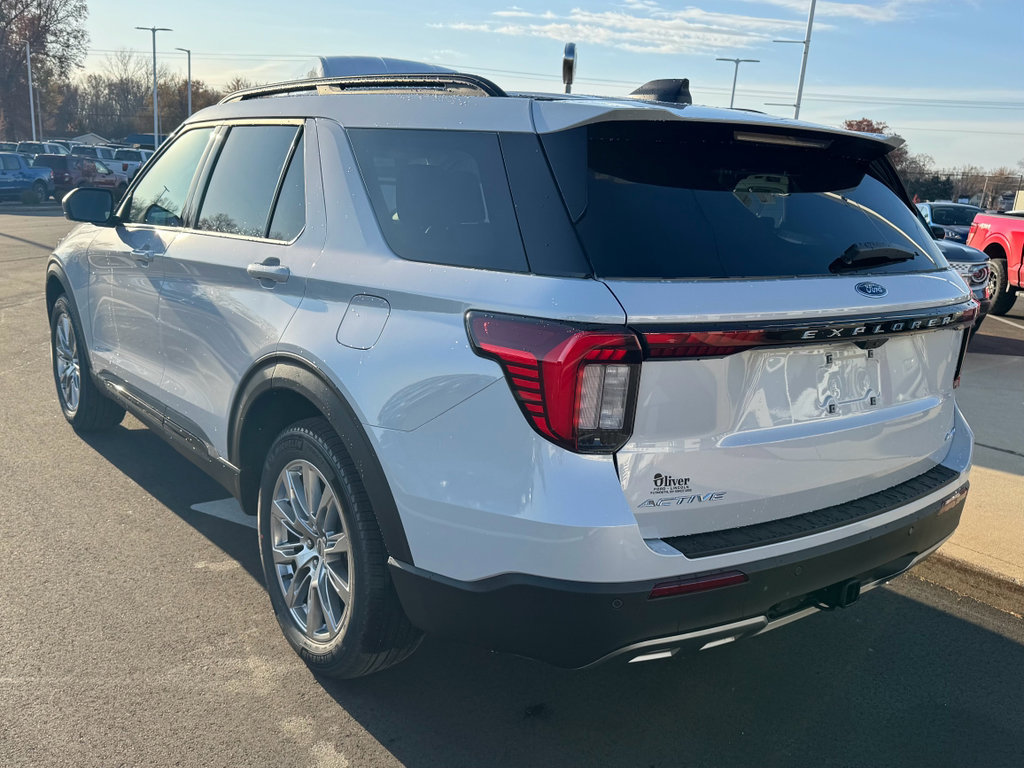 New 2026 Ford Explorer Active w/ Active Comfort Package image 5