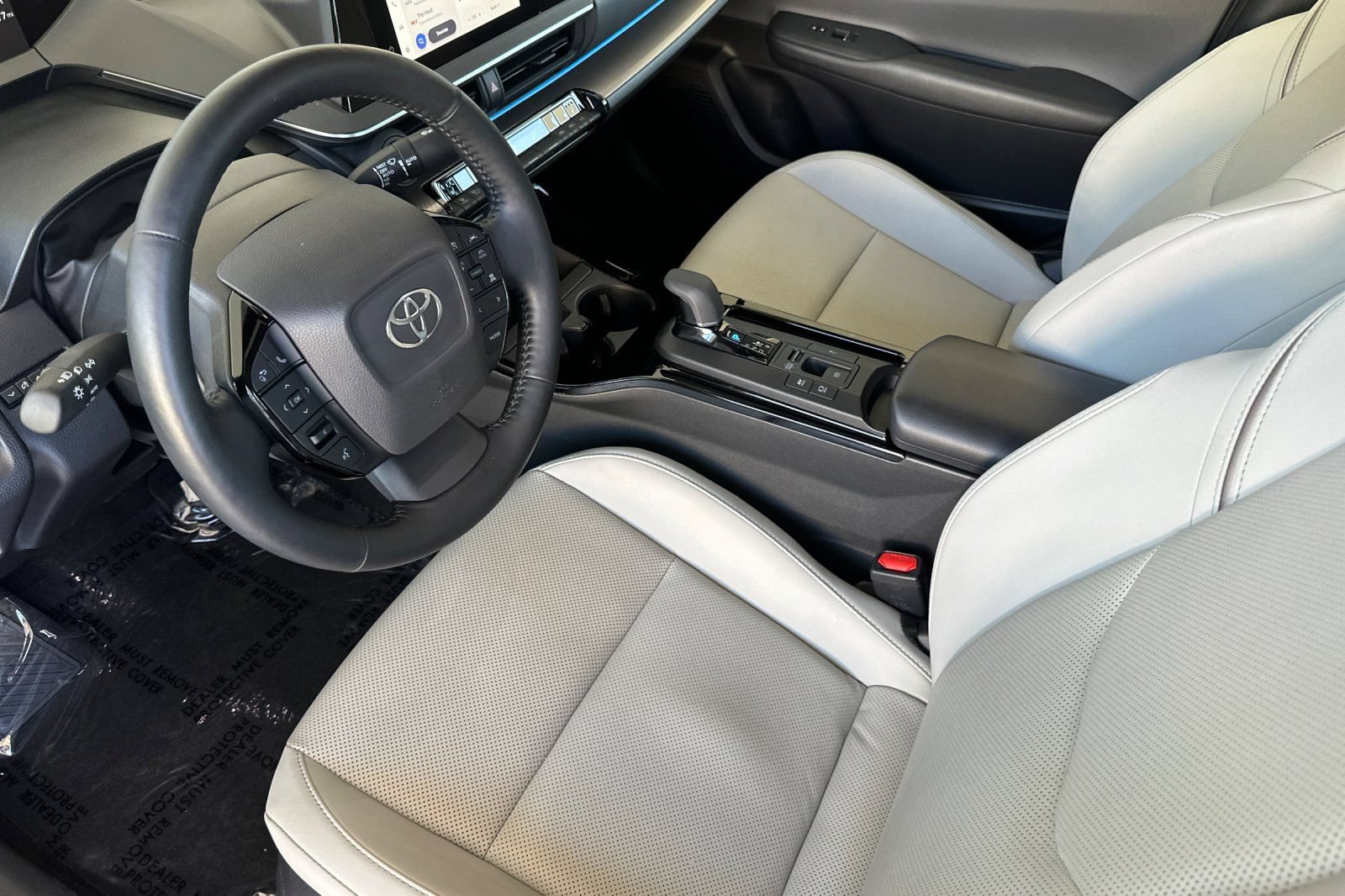 Certified 2024 Toyota Prius XLE FWD image 10