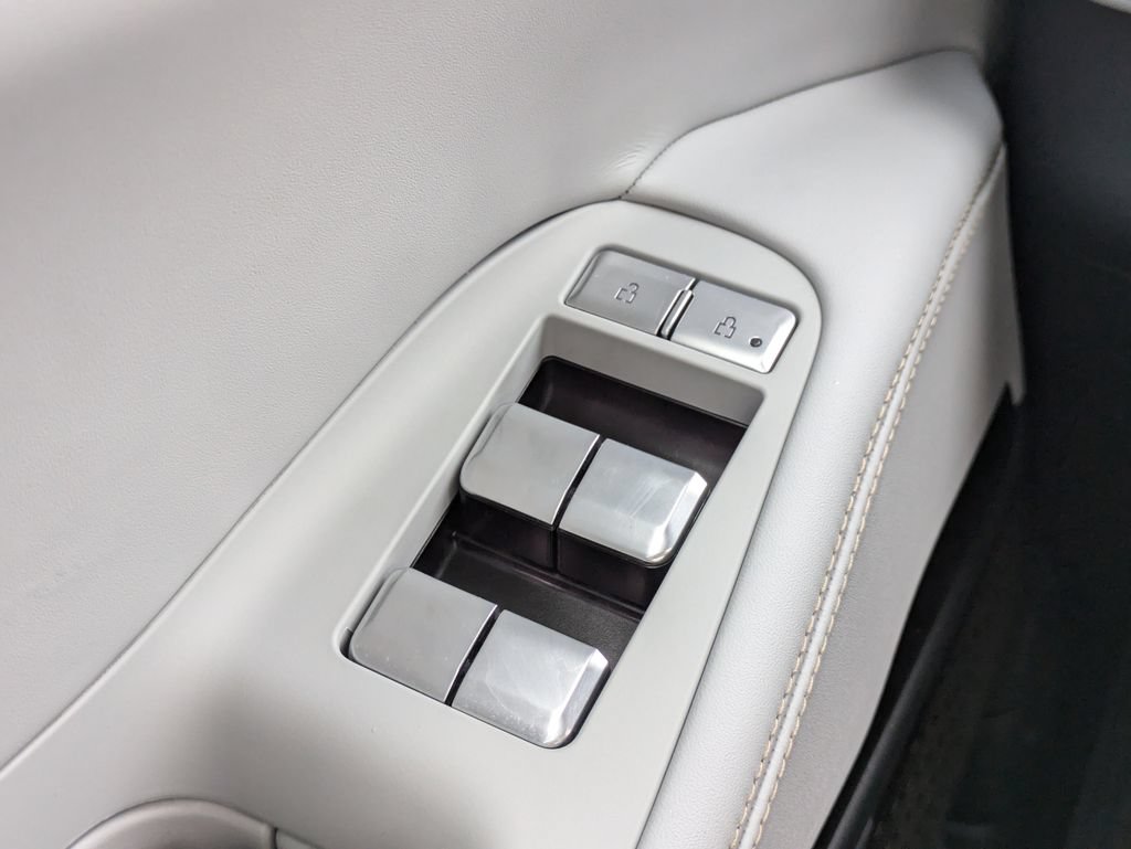 New 2027 Lincoln Navigator L Black Label AWD/4WD image 27