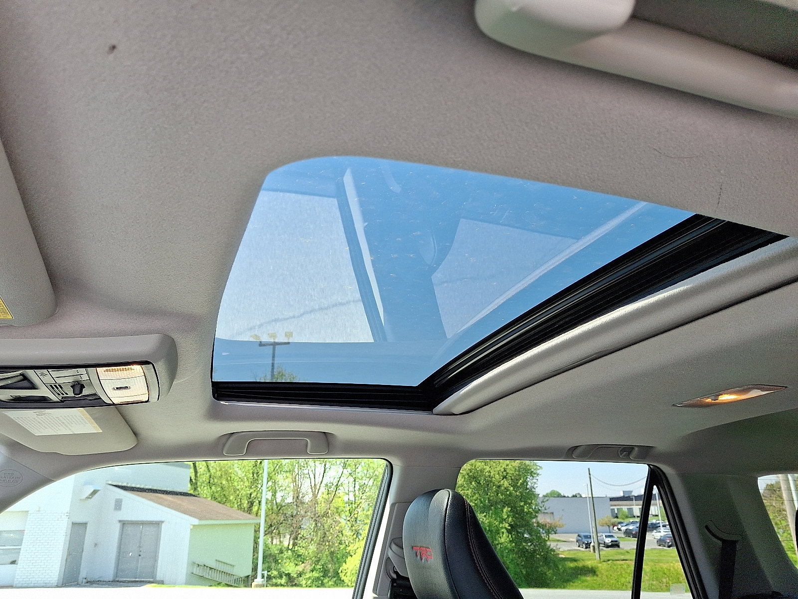 Certified 2023 Toyota 4Runner TRD Off-Road Premium w/ Off Road Premium Plus Package AWD/4WD image 16