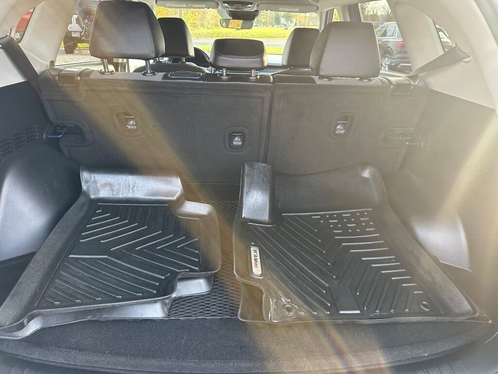 Used 2022 Kia Seltos Nightfall Edition image 28