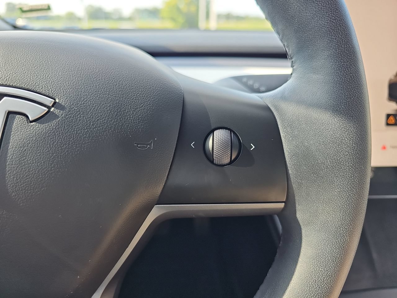 Used 2023 Tesla Model 3 Standard Range RWD image 25