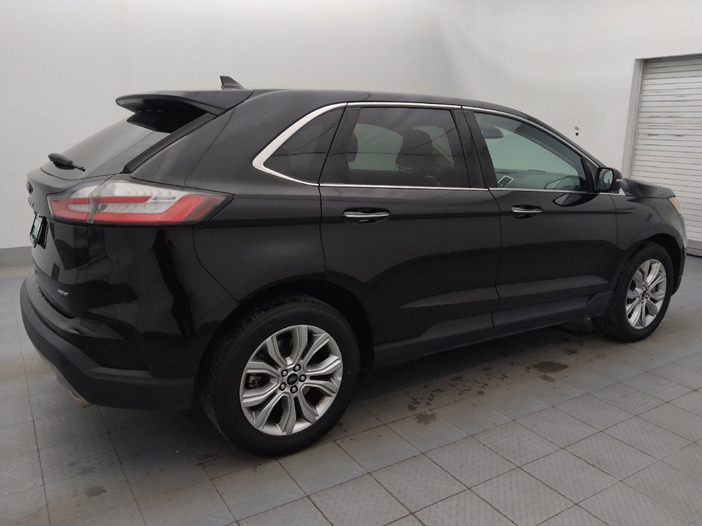 Used 2024 Ford Edge Titanium image 10
