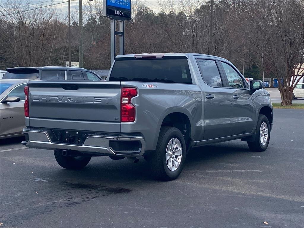Used 2025 Chevrolet Silverado 1500 LT image 3