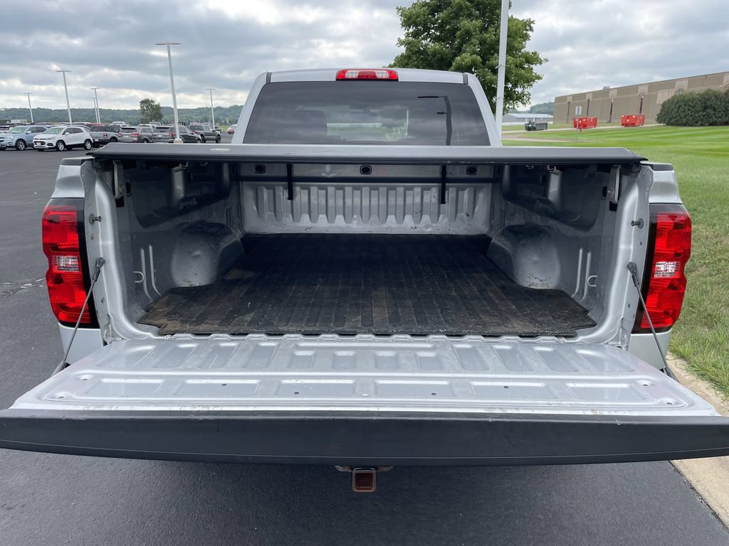 Used 2017 Chevrolet Silverado 1500 LT w/ All Star Edition AWD/4WD image 19