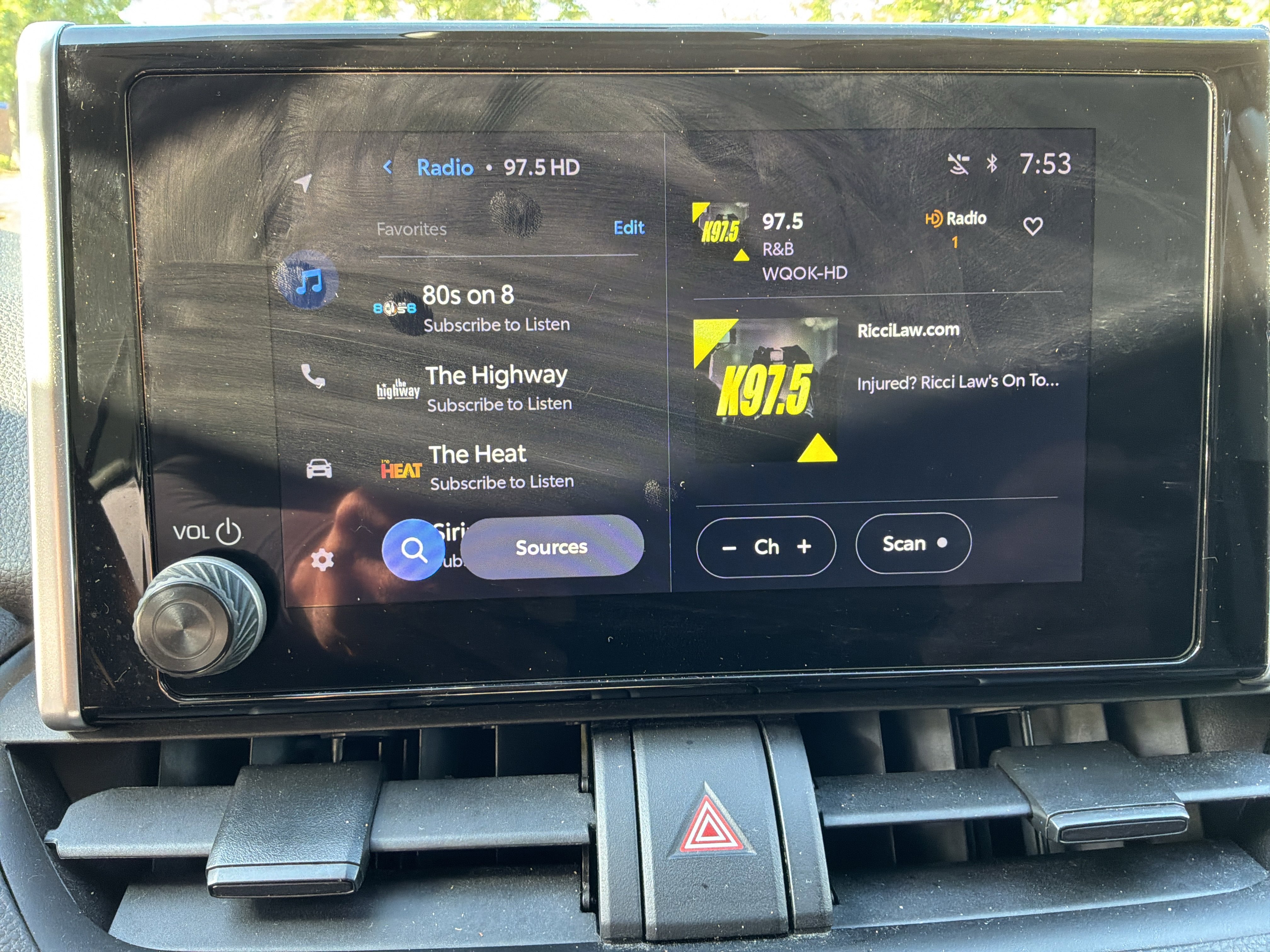 Used 2019 Toyota RAV4 XLE Premium w/ Cold Weather Package AWD/4WD image 23