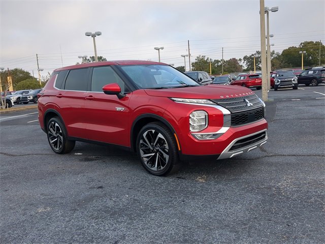 New 2025 Mitsubishi Outlander SE image 8