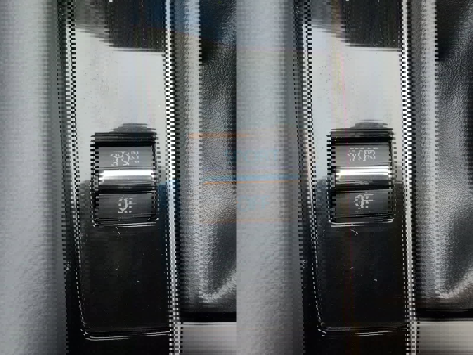 Used 2025 MAZDA MAZDA3 s image 21