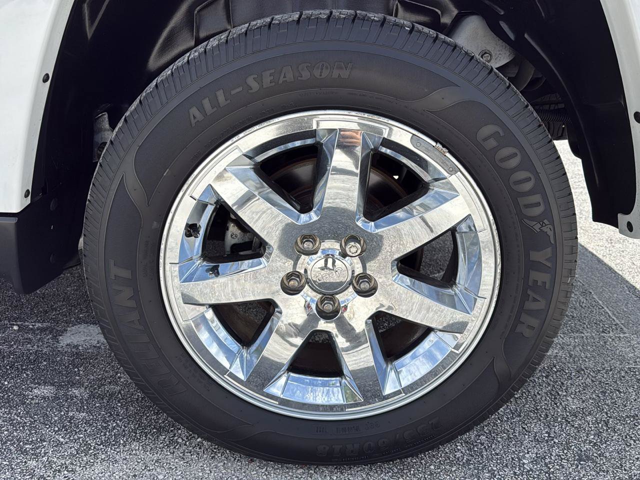 Used 2012 Jeep Liberty Sport RWD image 39