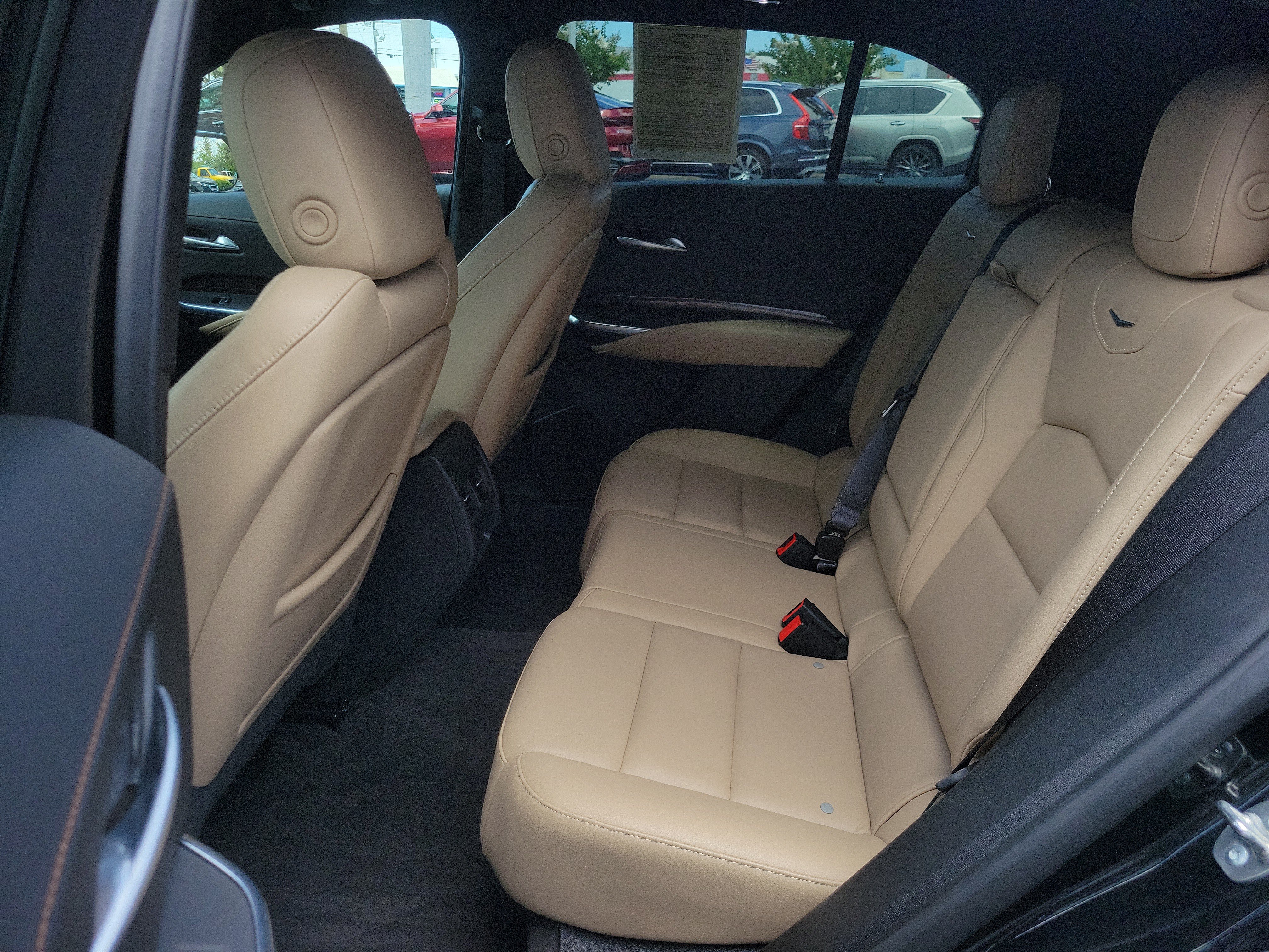 Certified 2025 Cadillac XT4 Premium Luxury FWD image 16