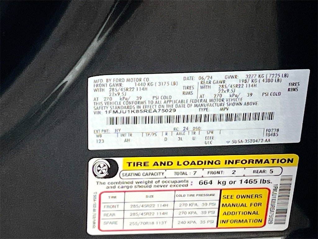 Used 2024 Ford Expedition Limited image 34