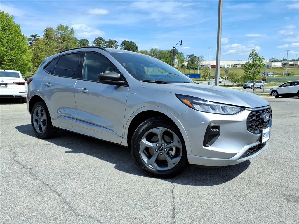 Used 2023 Ford Escape ST-Line w/ Tech Pack #1 image 1