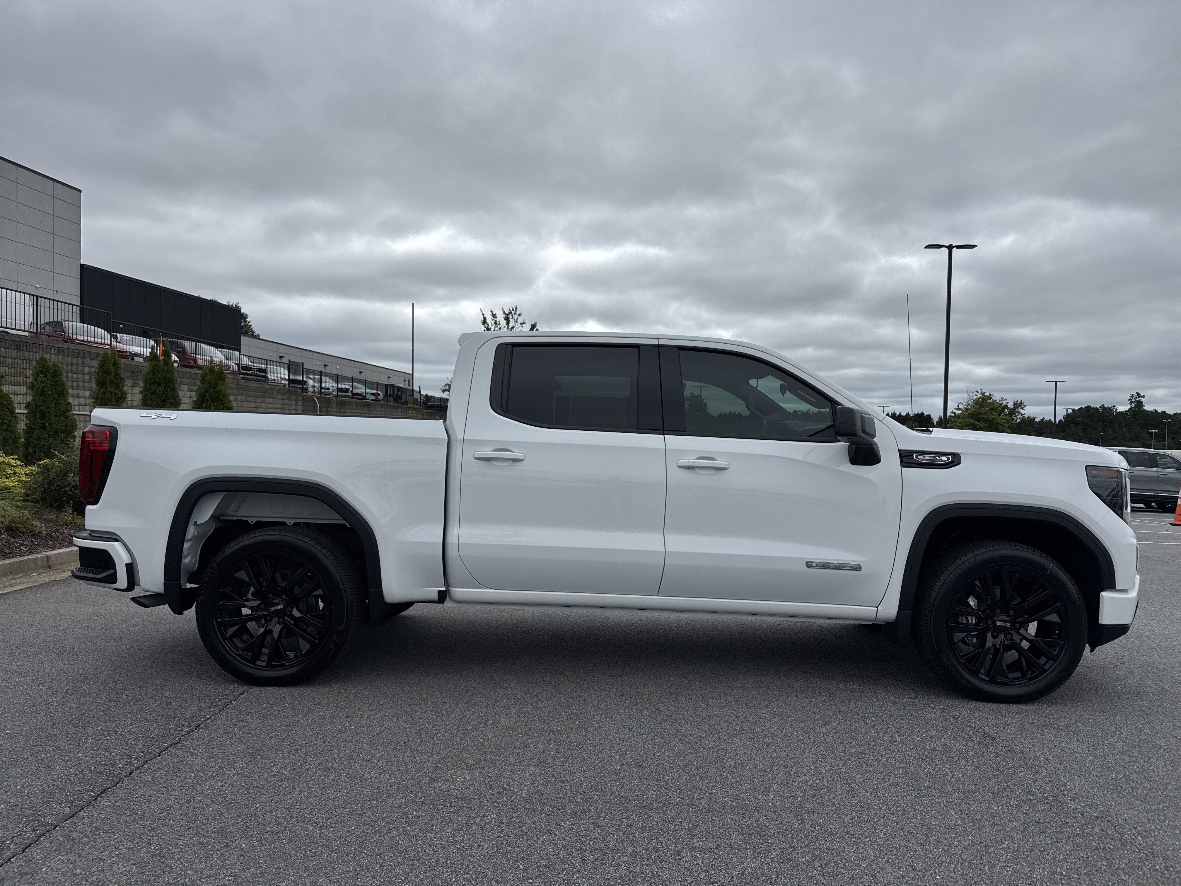 New 2026 GMC Sierra 1500 Elevation AWD/4WD image 11