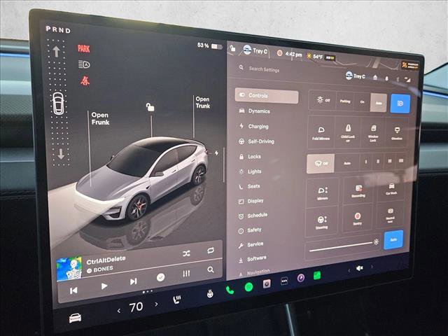 Used 2026 Tesla Model Y Performance image 11