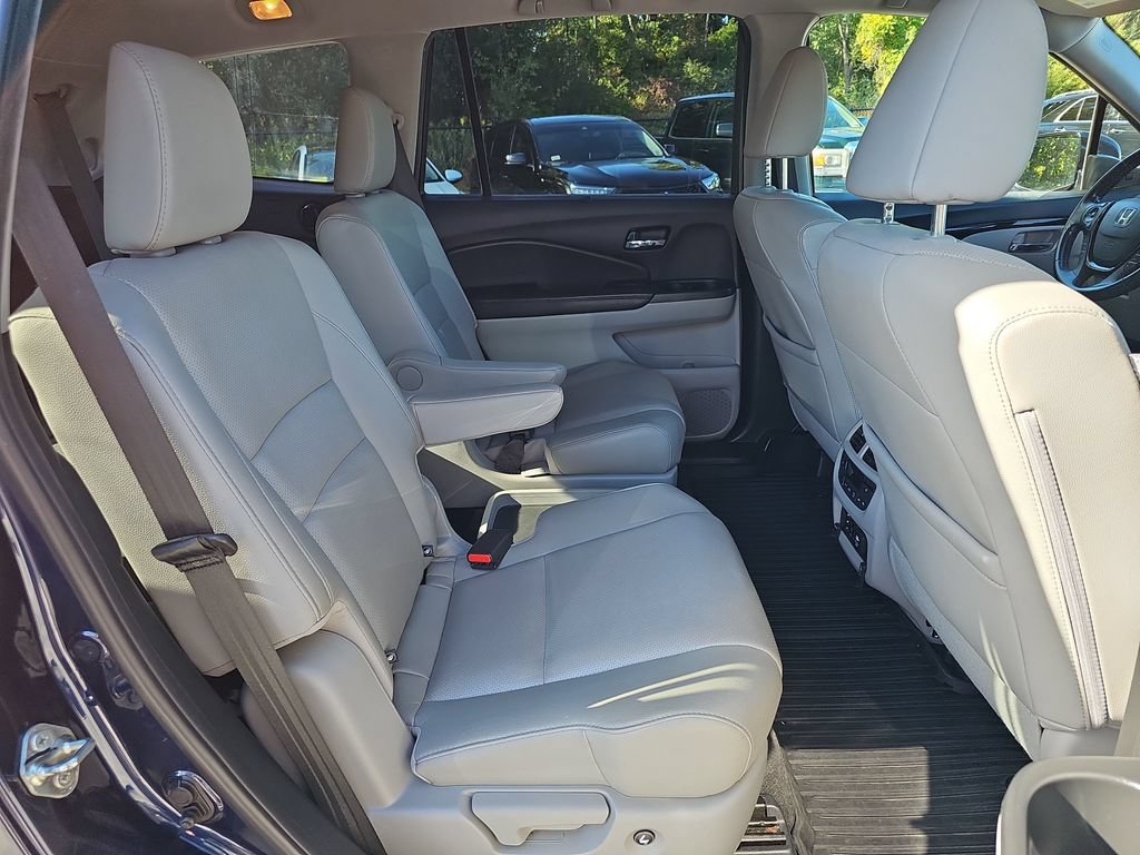 Used 2017 Honda Pilot Elite image 27