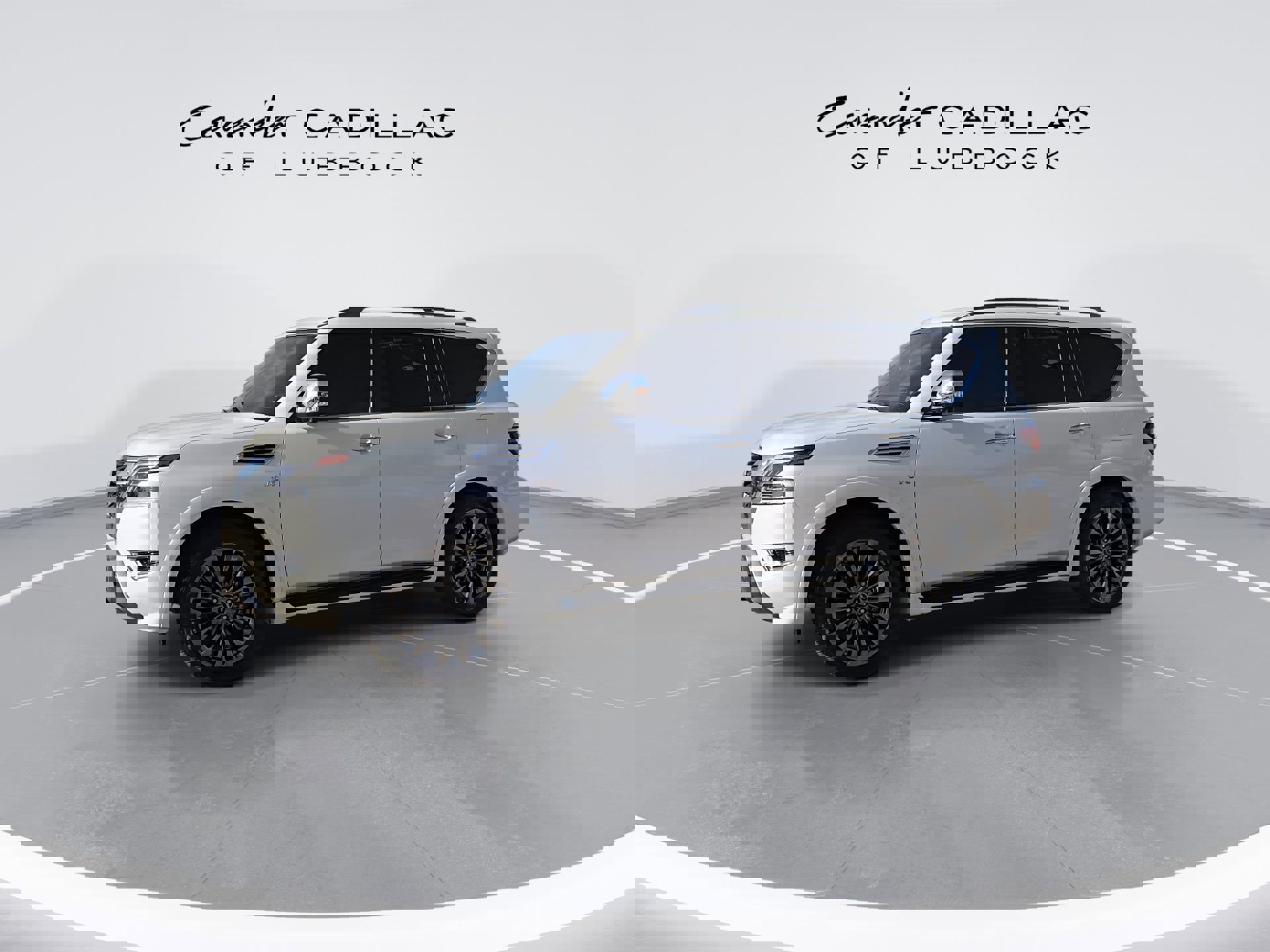 Used 2022 Nissan Armada Platinum w/ Captain's Chairs Package image 5