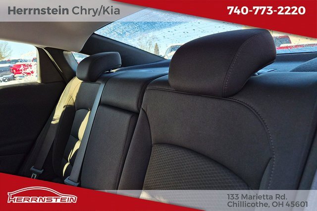 Used 2024 Chevrolet Malibu LT image 24