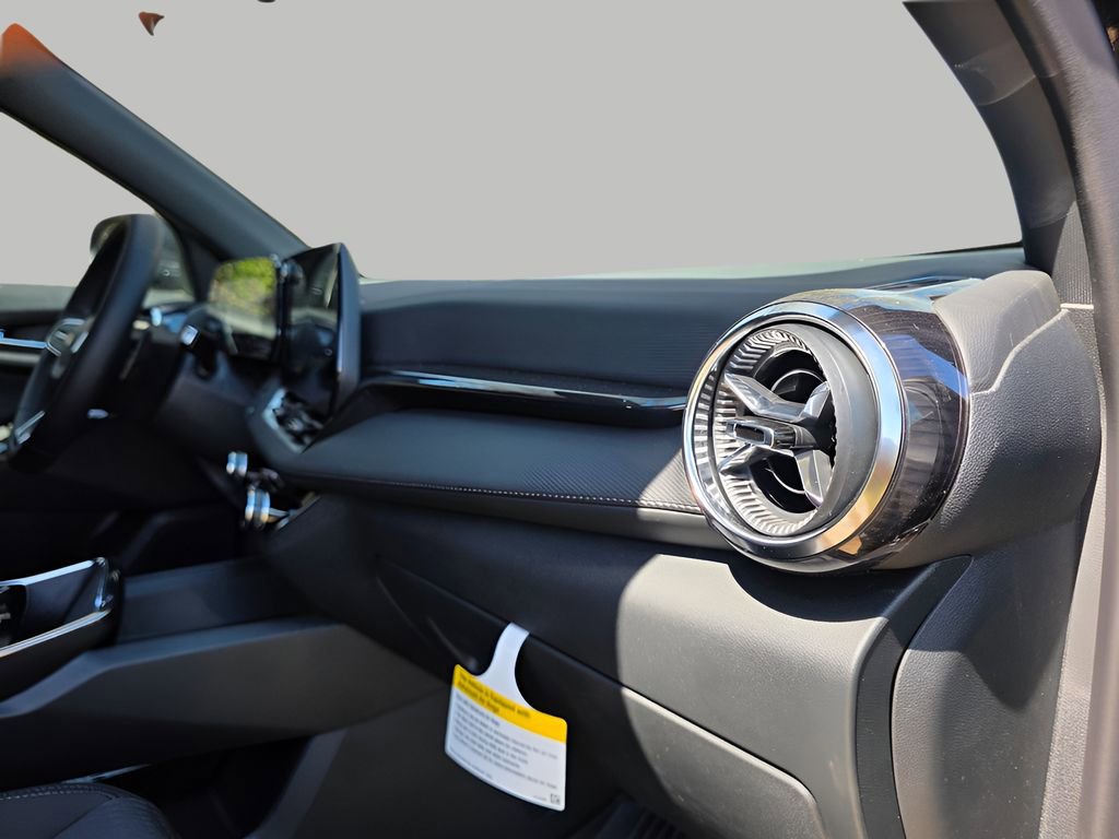 New 2026 Chevrolet Equinox LT w/ LPO, Floor Liner Package image 11