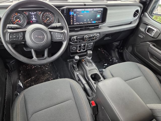 Used 2024 Jeep Gladiator Sport AWD/4WD image 10