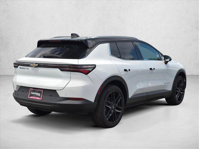 New 2026 Chevrolet Equinox EV LT AWD/4WD image 2