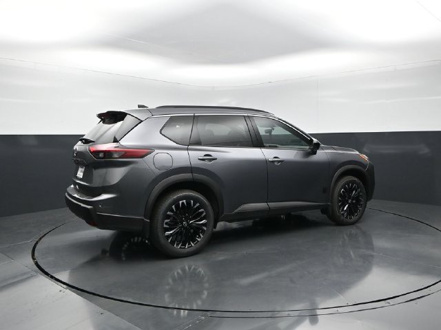 New 2026 Nissan Rogue Dark Armor FWD image 7