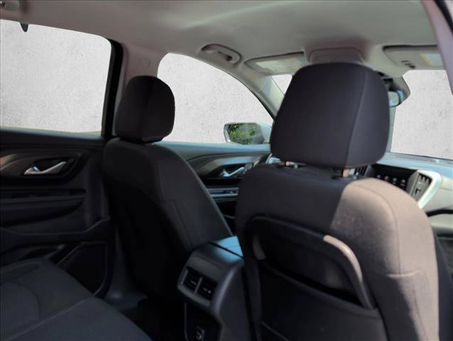 Used 2024 GMC Terrain SLE FWD image 19