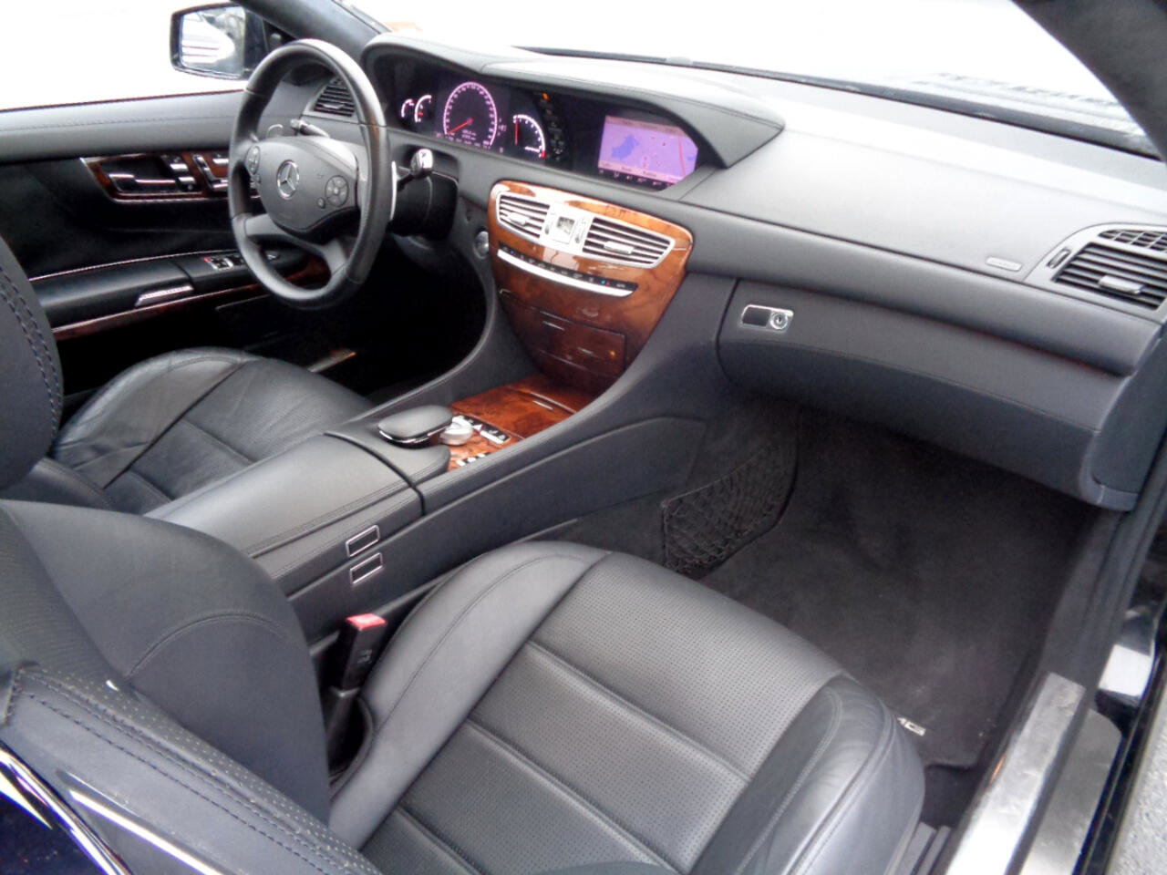Used 2013 Mercedes-Benz CL 63 AMG image 29